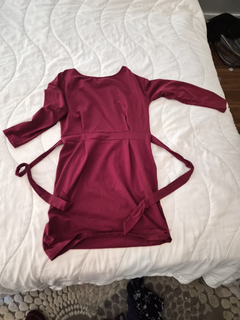 Women's Burgundy Knee Length Long Sleeve Tie-Waist Dress